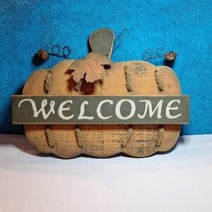 Rustic Pumpkin Welcome Sign Wood and Metal